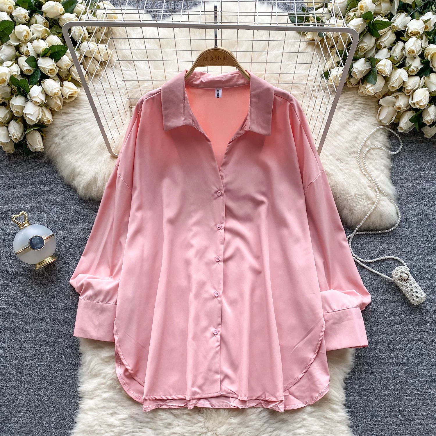 Kiss and make up shirt SH179 image