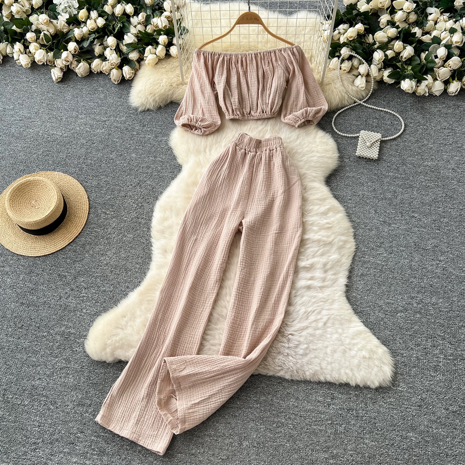 Another day another look set CTP233 image