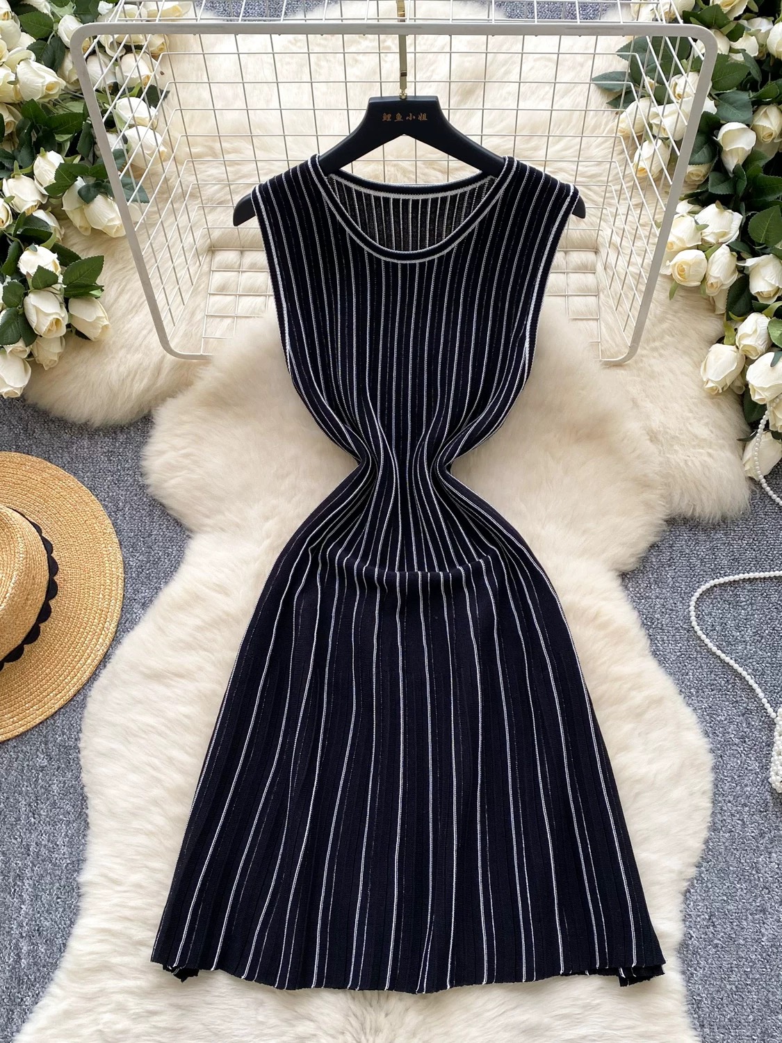 Carina dress CD1749 image