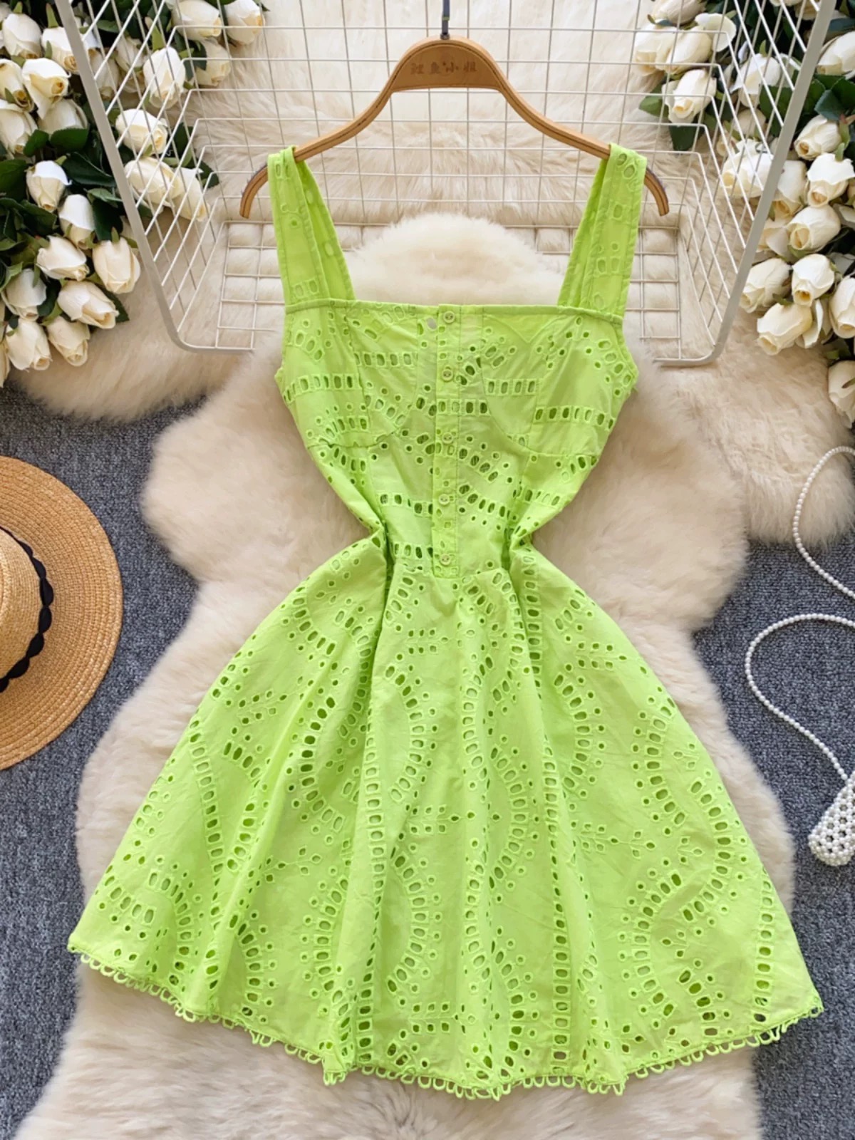 Golden horizon dress CD991 image