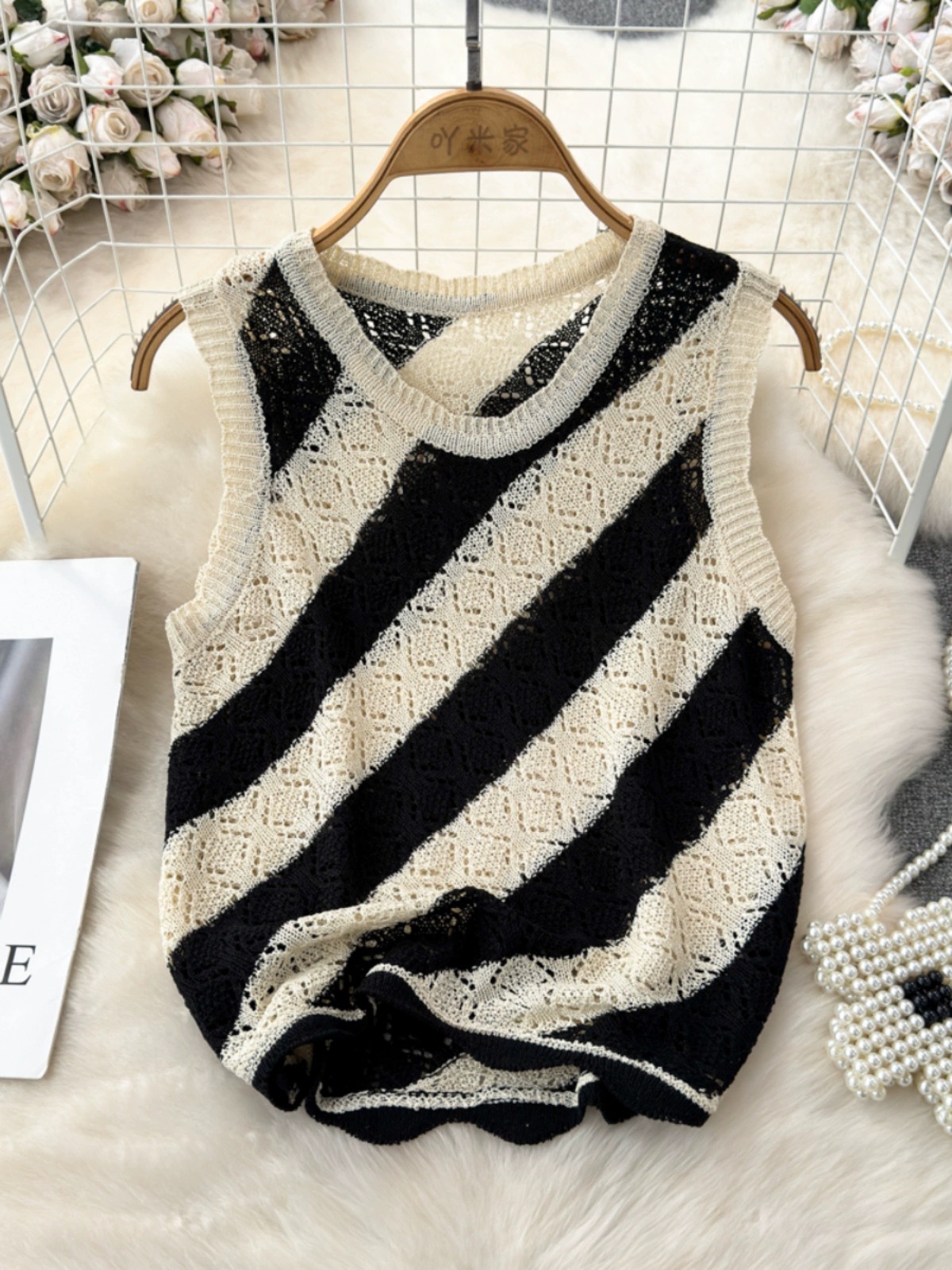 Butterflies in the spring KTO122