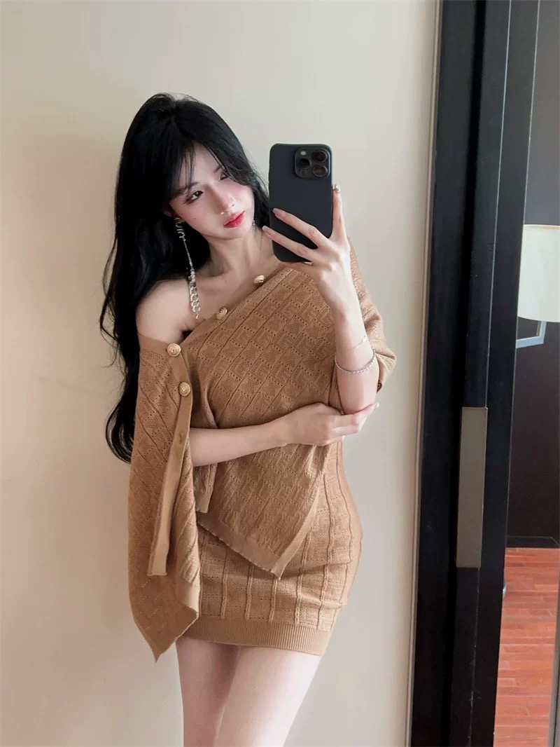 Care for the money set  CTP459 image