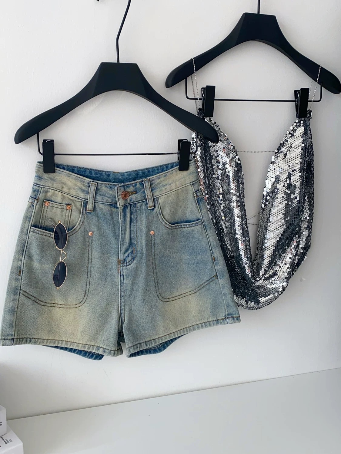 Staying longer denim shorts DS113