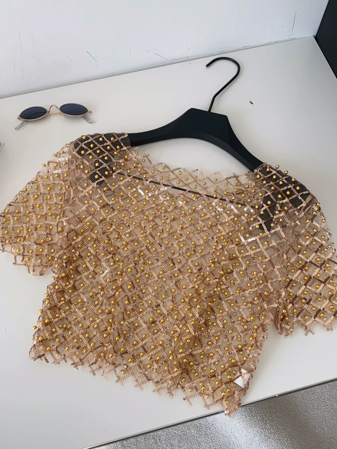 Night out pearl & sequin top CTO1036