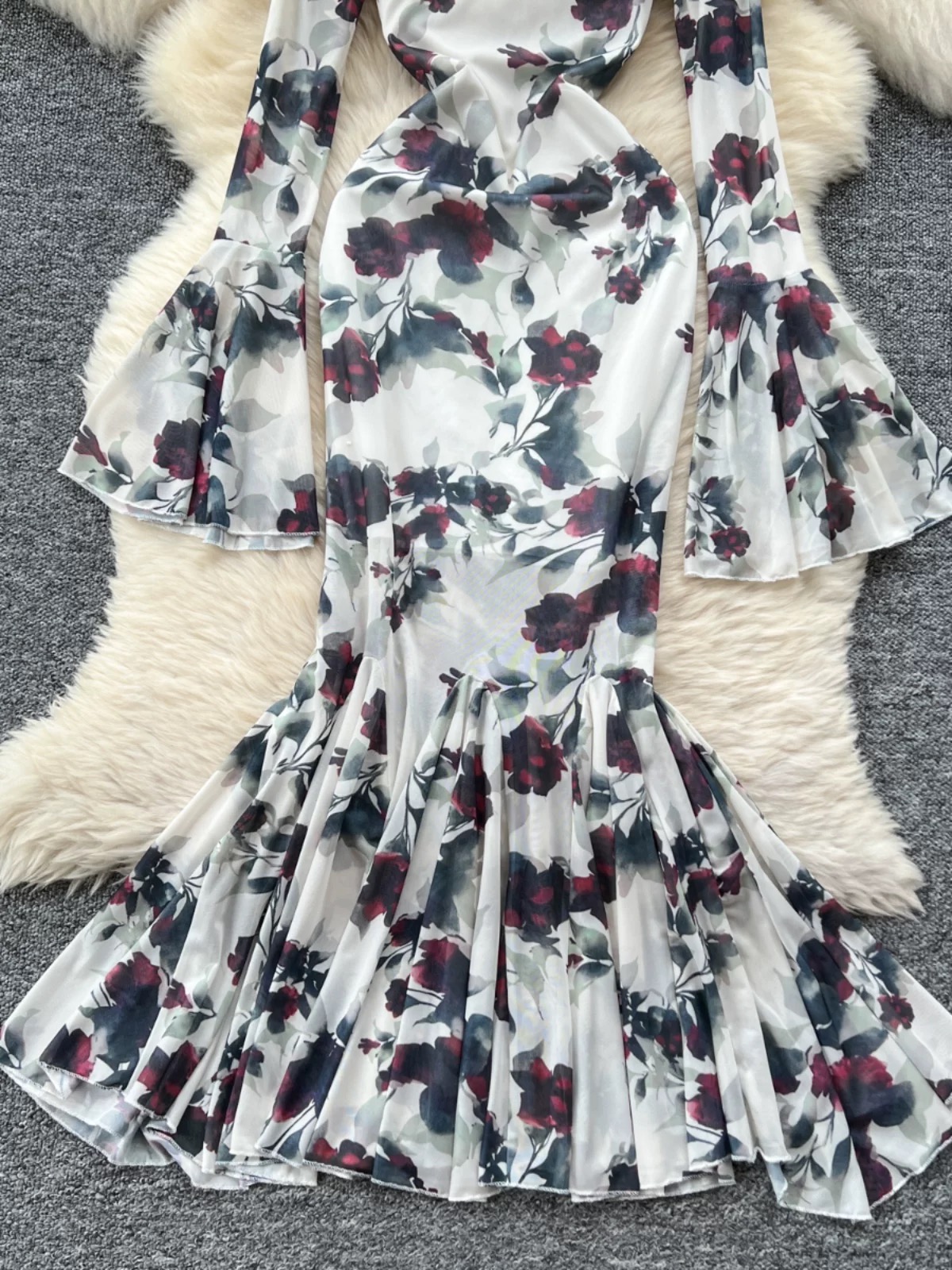 Hidden surprise dress CD1026 image