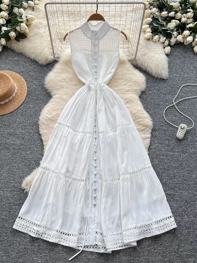 Barbie besties dress CD786 image