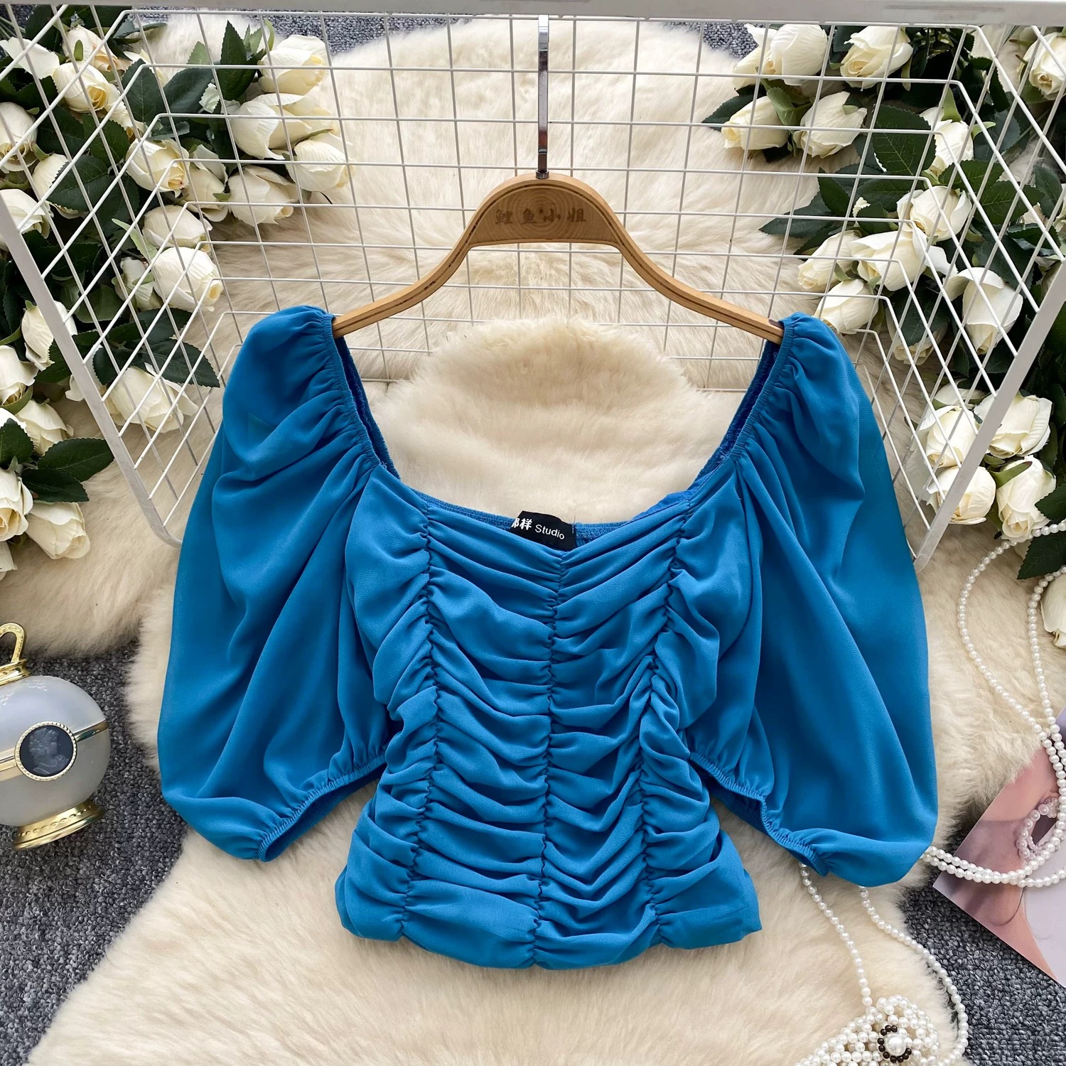 Gone viral top CTO1057 image