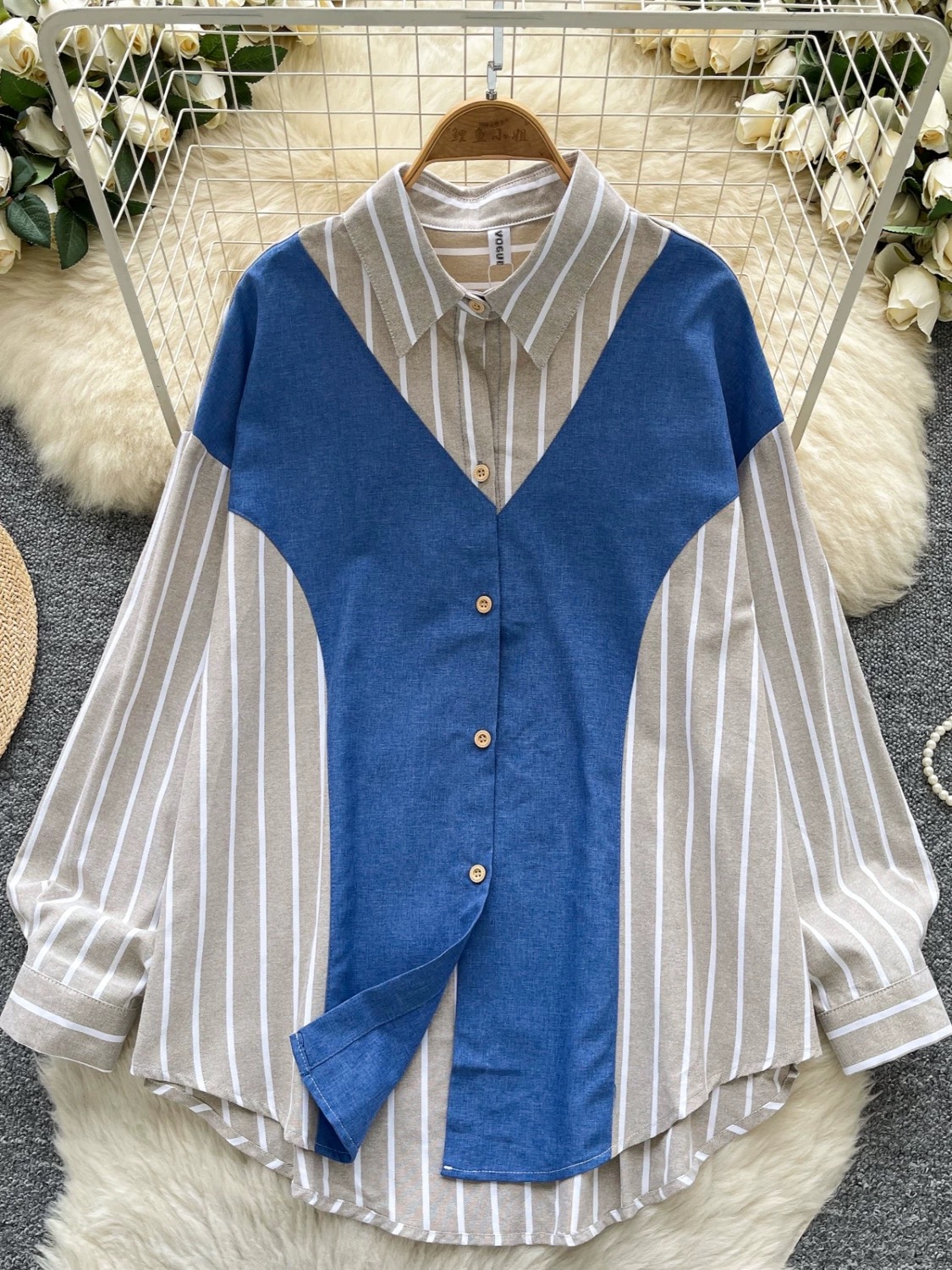 On a safari trip shirt SH198 images