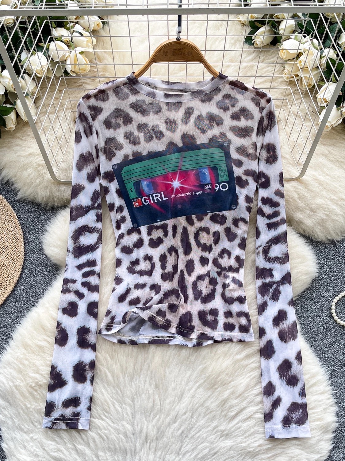 Dazed and amazed top CTO834 image