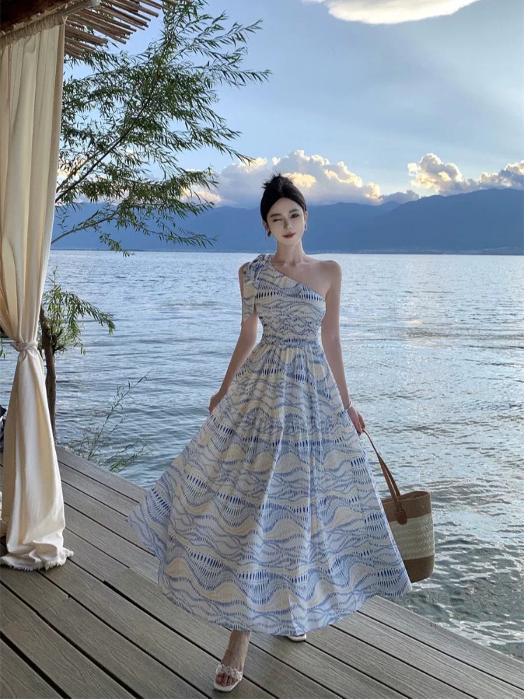 Festive ready dress CD670 image