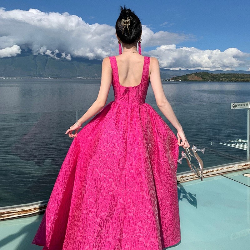 Luxurious shopping brocade dress  EVD101 image