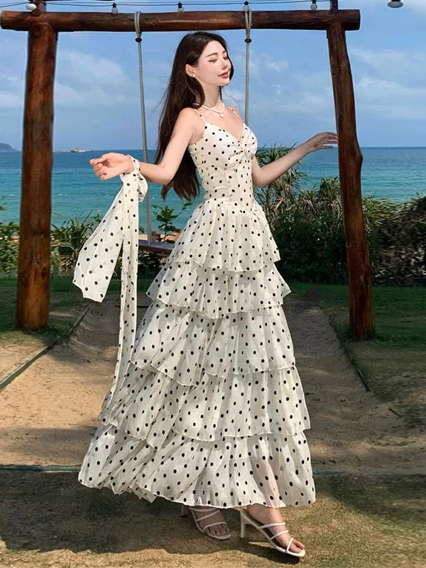 Luxury with you polka dress CD154 image