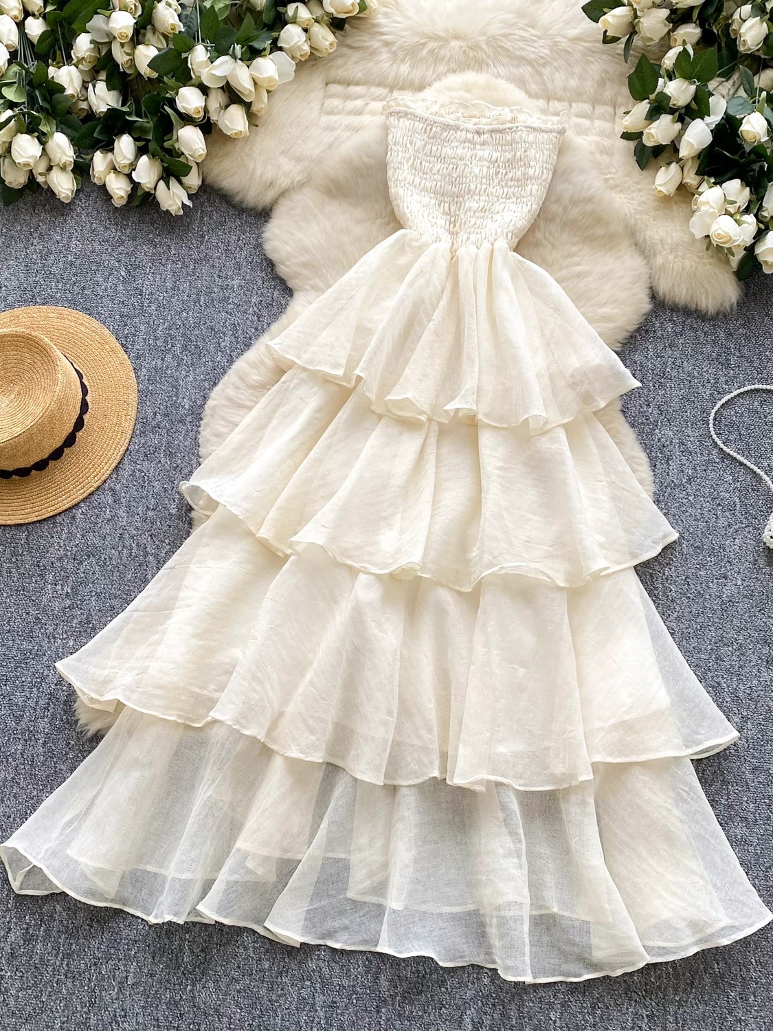 Show stopper dress CD16 image