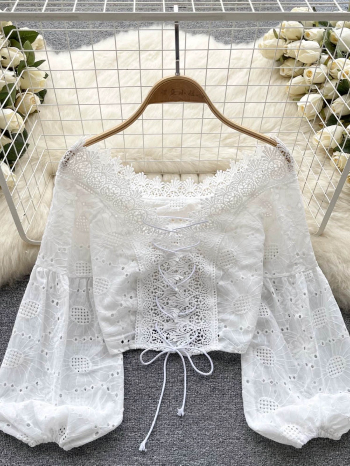 Zaylan lace style top CTO147
