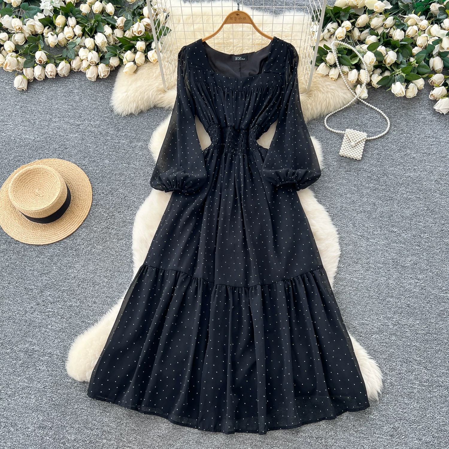 Beauty and the babe sparkle dress CD773 image