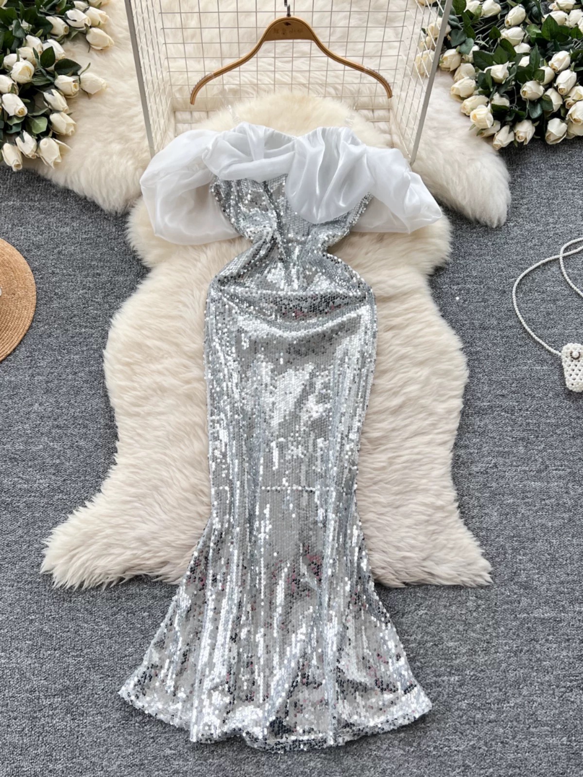 Private island party dress EVD229 image