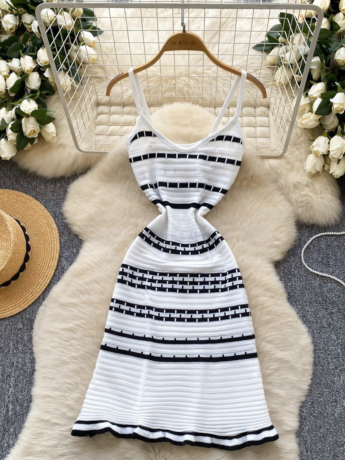 Vacay in Italy knitted dress KD308 image