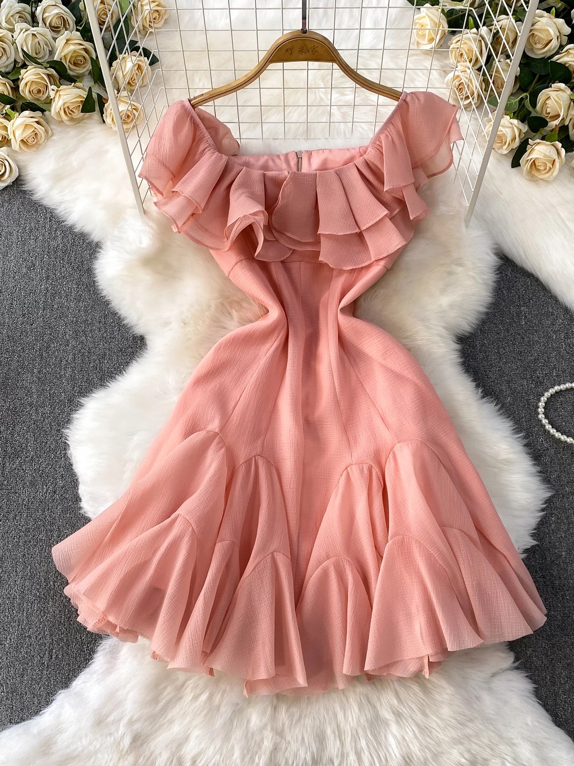 Waiting for you dress CD127 image