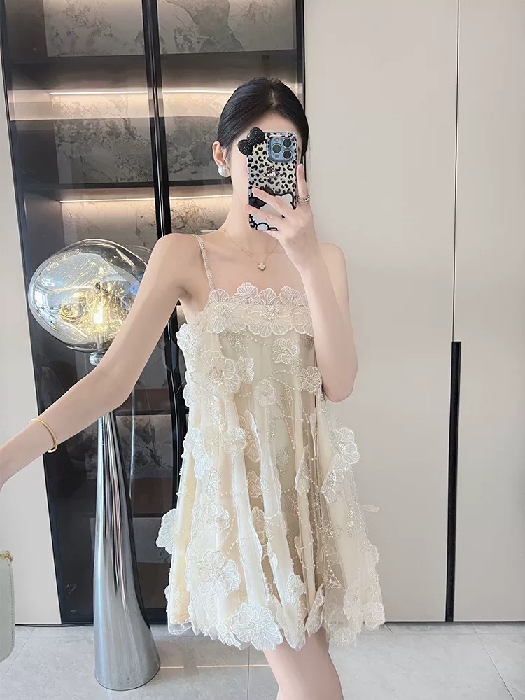 Stepping out lace dress FD950 image