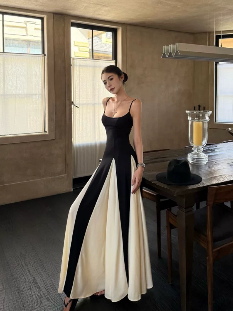 Lavish afternoon lace dress FD587 image