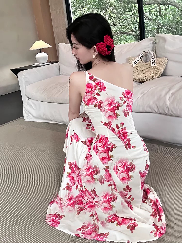 Reneta dress CD1927 image