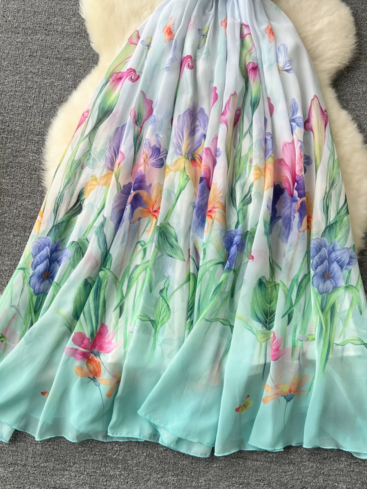 Party moves dress ED484 image