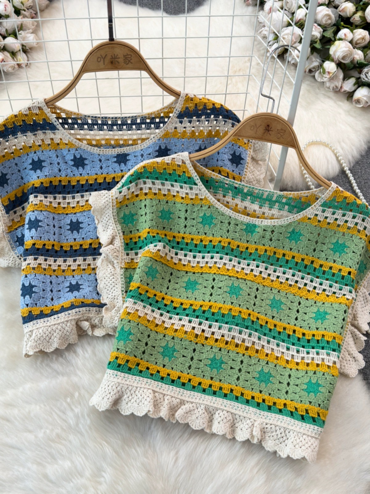 Sealed with a kiss top KTO153