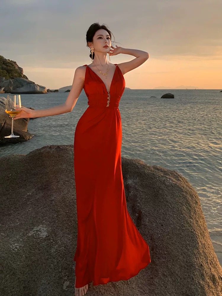 Brighter evenings dress  CD1920 image