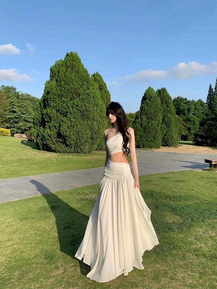 LA’s prettiest dress  CD1911 image