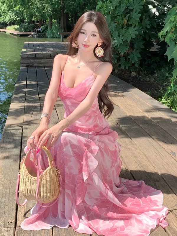 Legendary babe floral dress CD729 image