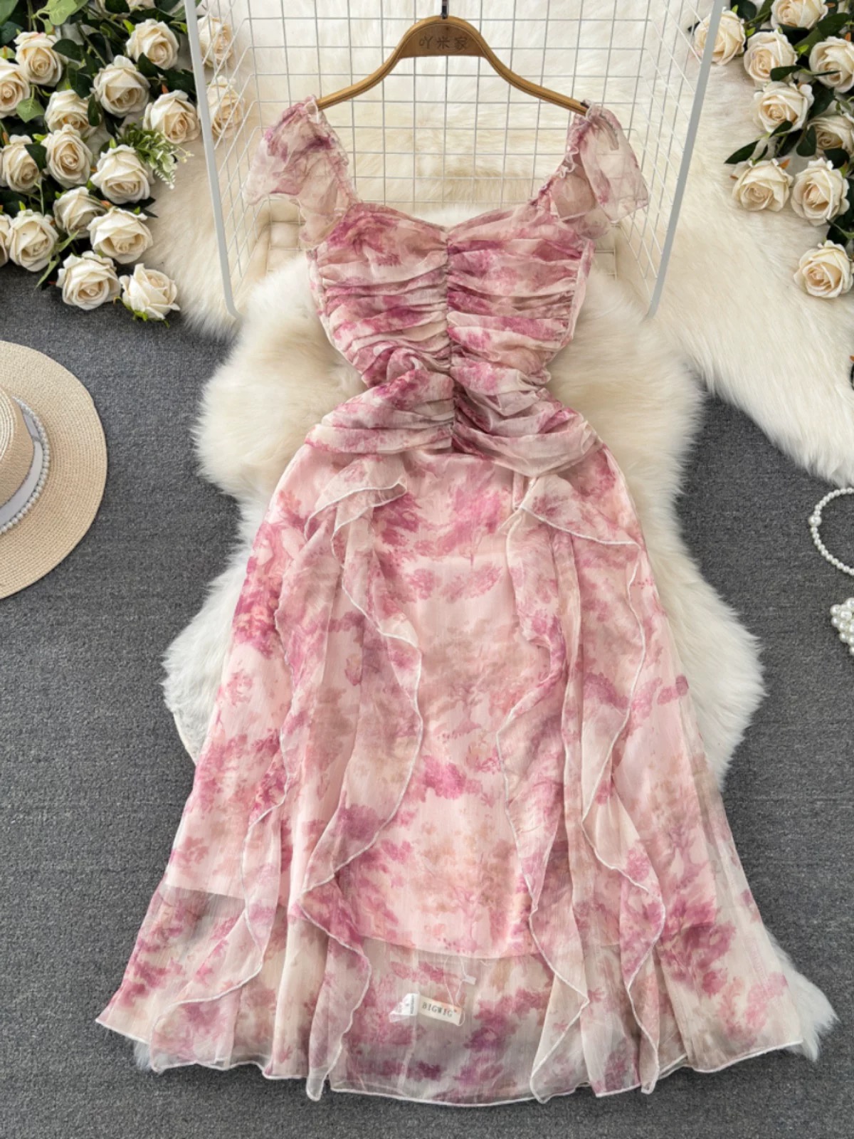 Hotter than you dress CD1949 image