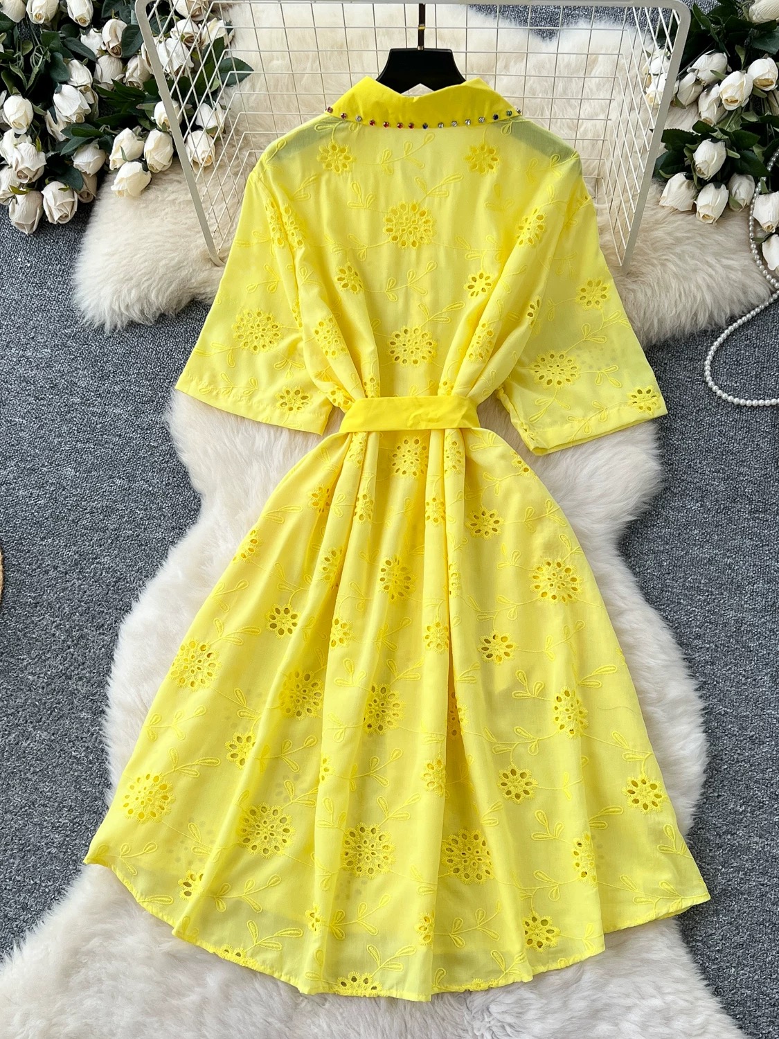 Scandalous babe bali lace dress  CD394 image