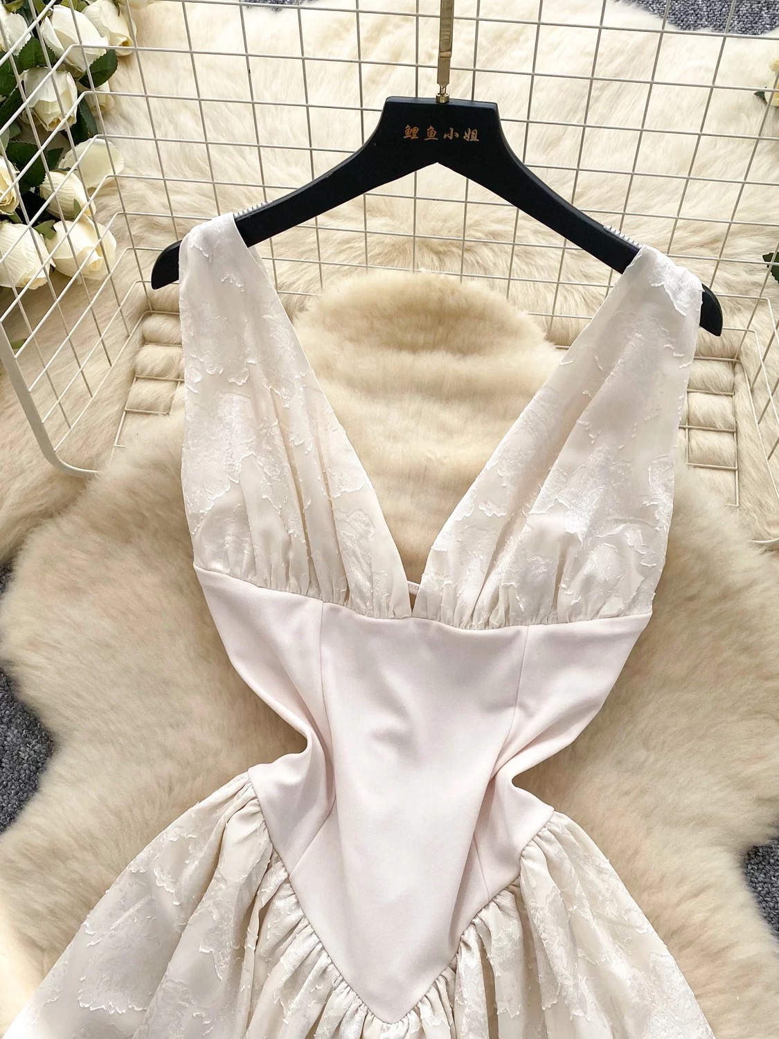 Tiagan dress CD585 image