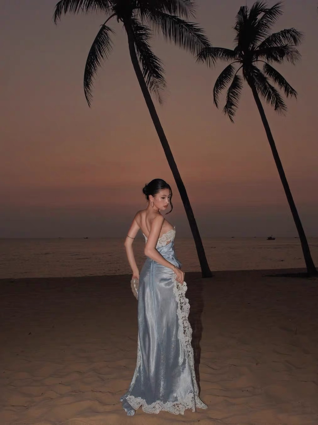 Golden sunsets dress FD1519 image