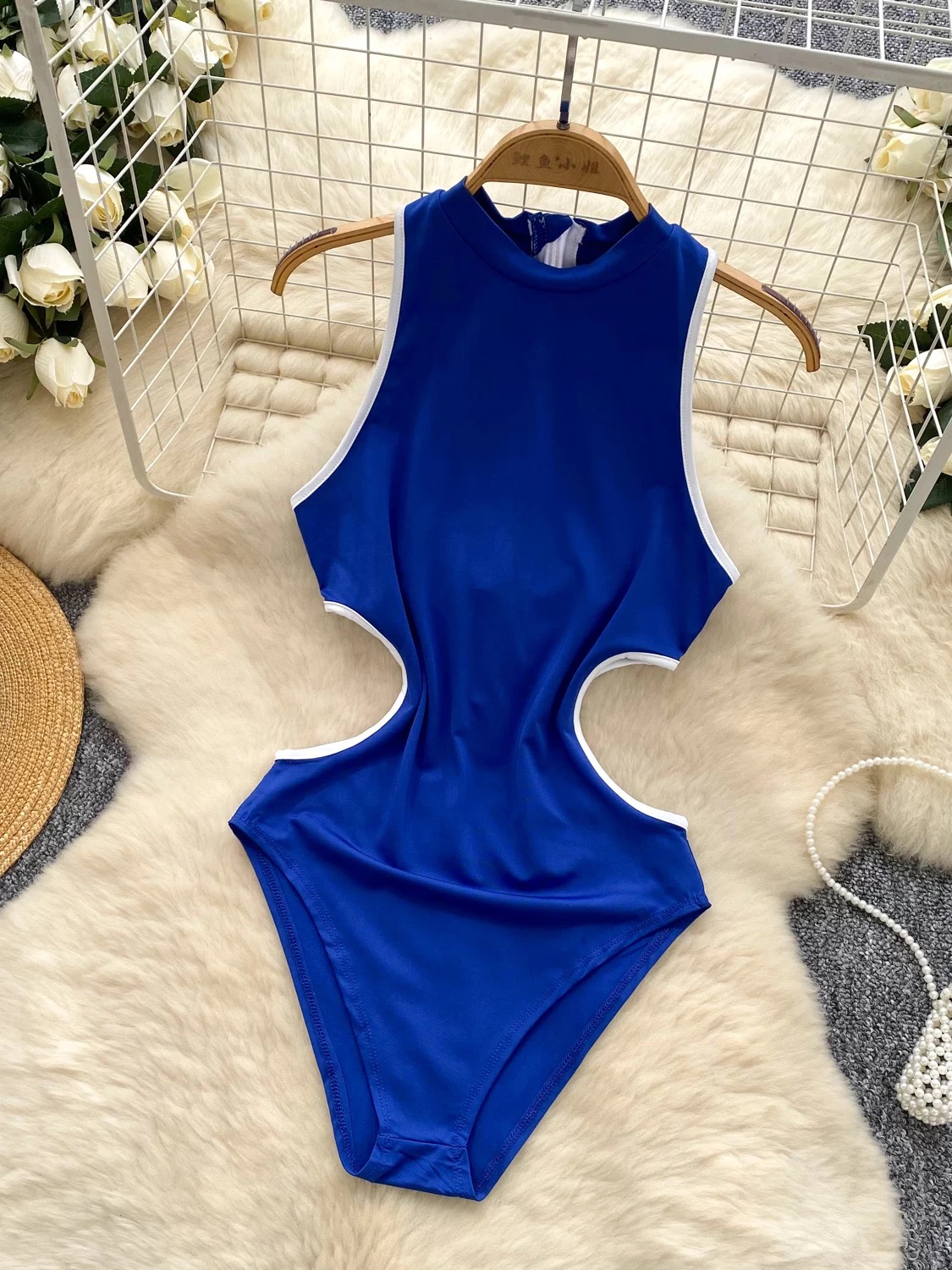 Party in the hills top BS178 image