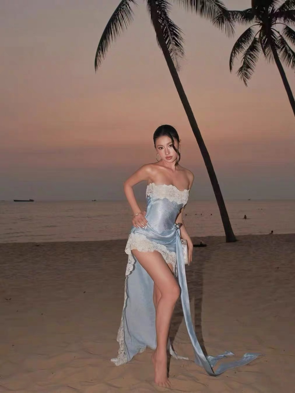 Golden sunsets dress FD1519 image