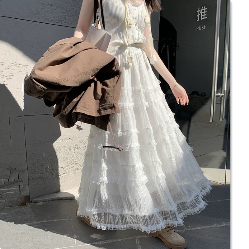 Beauty of the dark skirt CS107 image