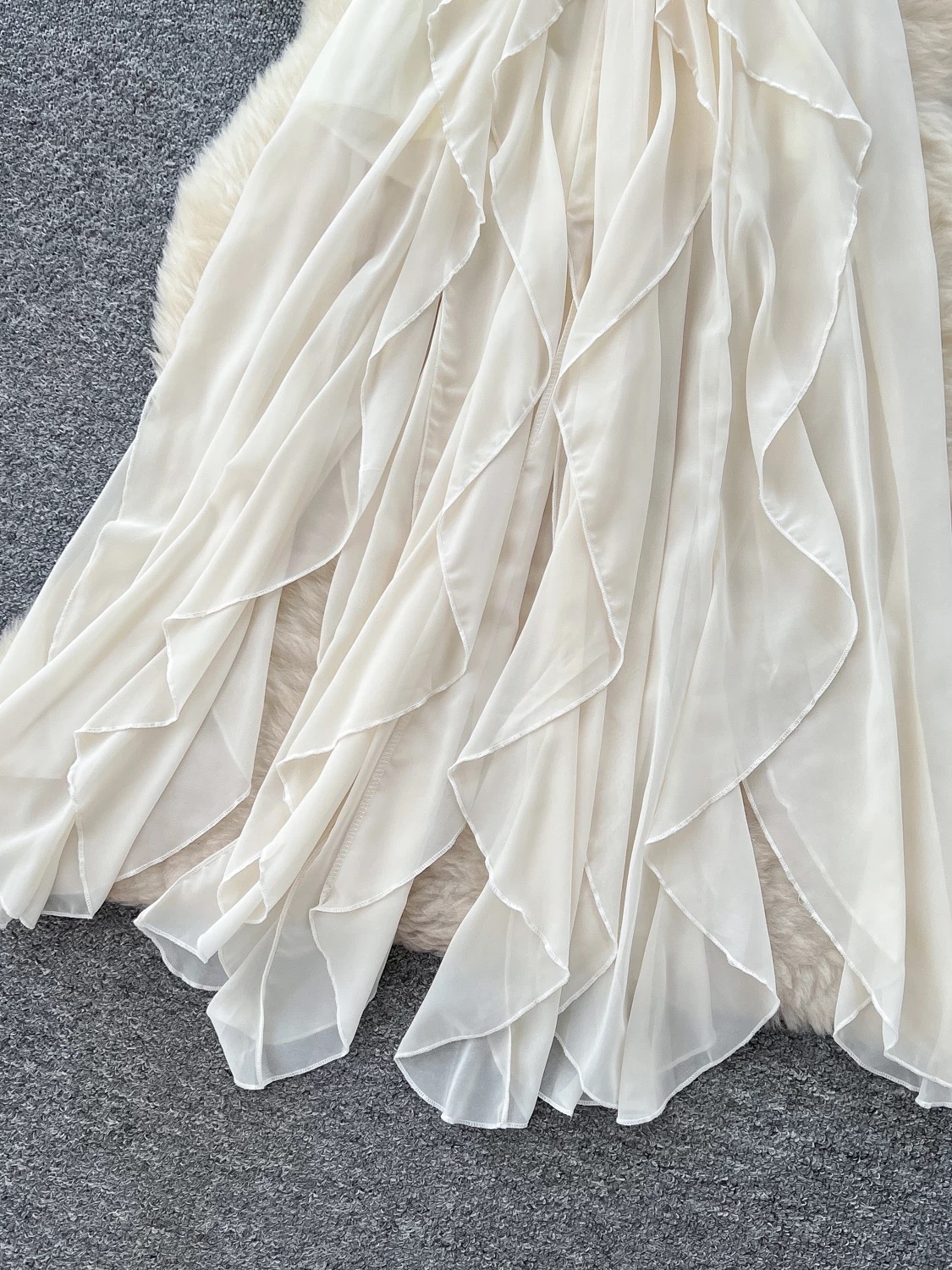 Standing out summer dress CD574 image