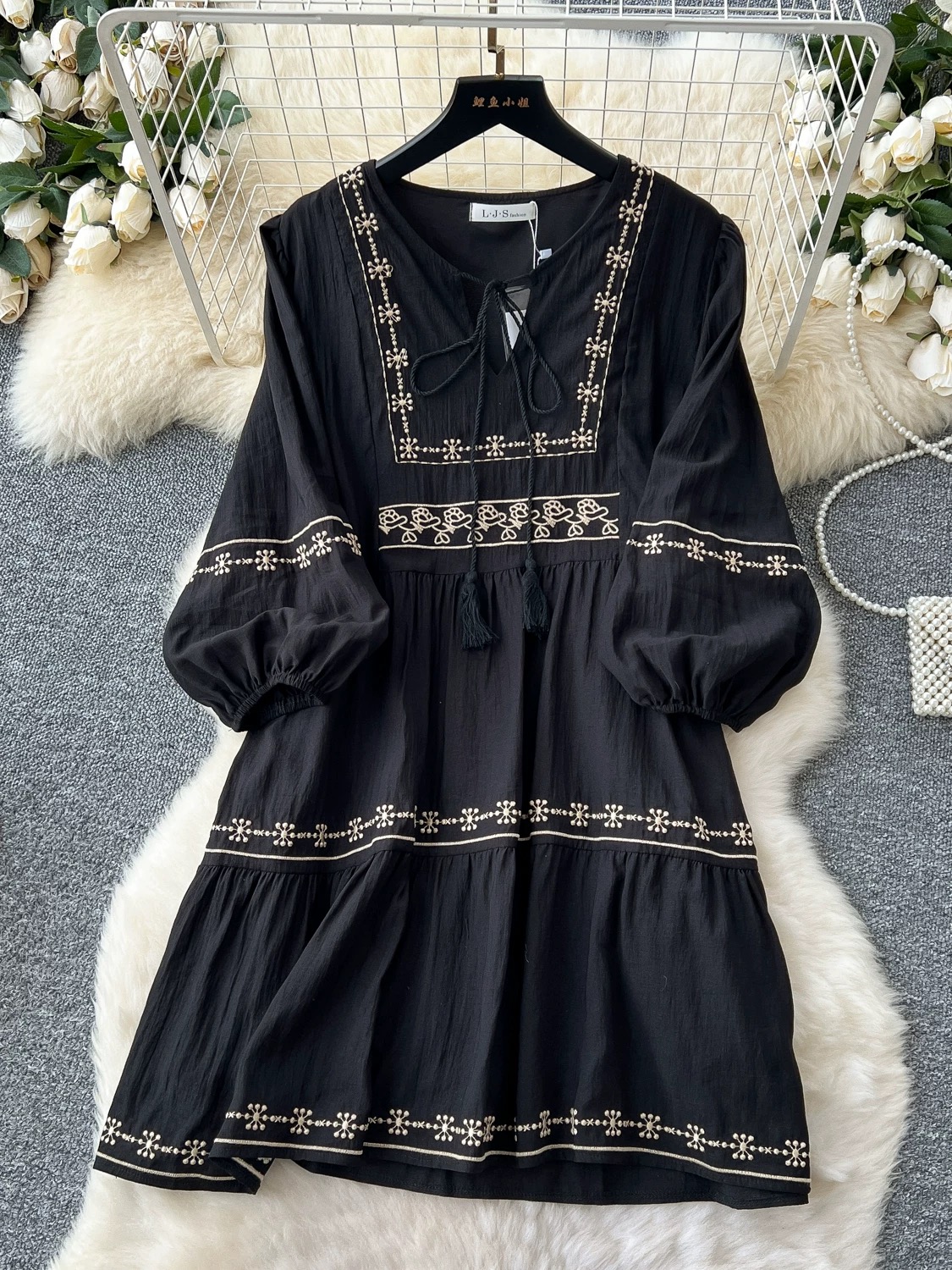 Linked together embroidery dress CD1462 image