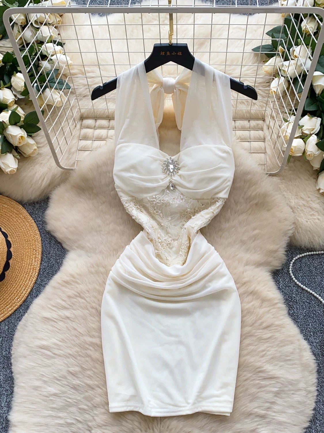 Walk the body dress CBC979