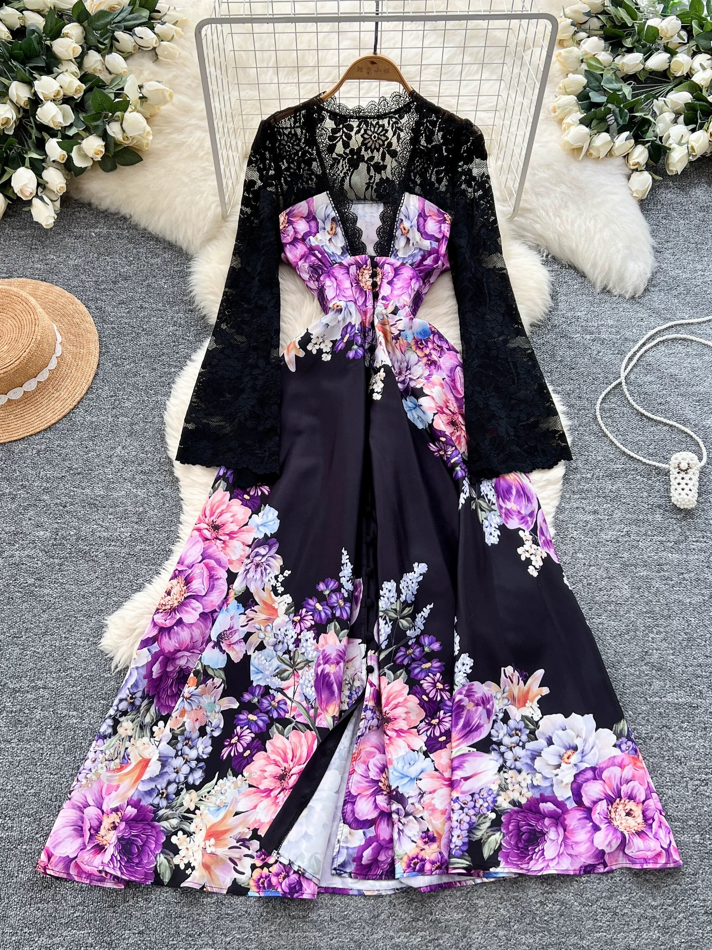 Her favorite print dress ED194