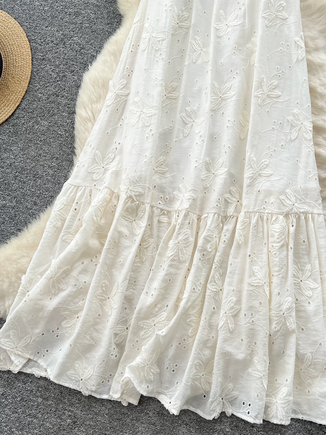 Perfect illusion Barbie dress CD389 image