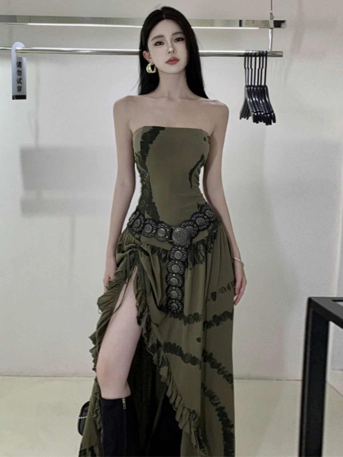 Season of change dress CD934 image