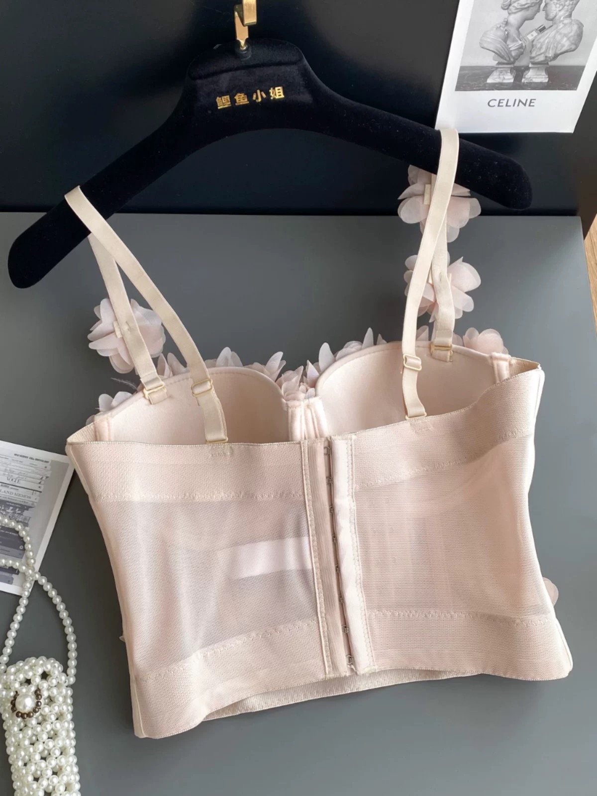 Making money moves top CTO795 image