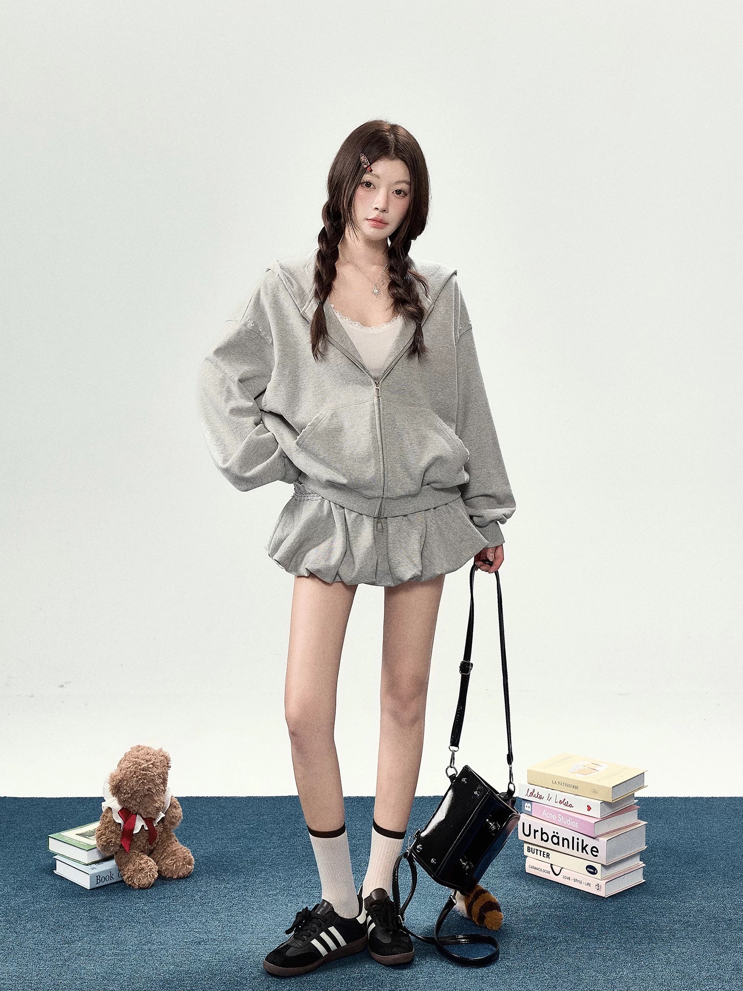 Wild behaviour set STP169 images