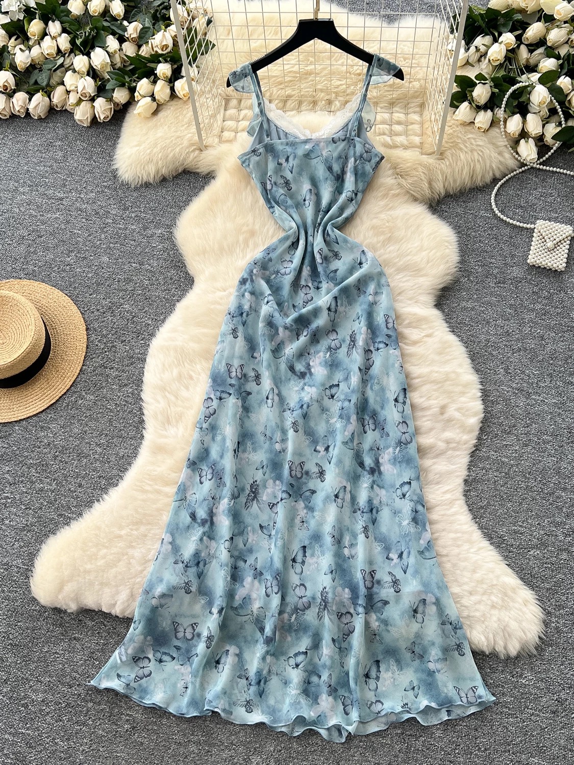 Silk and snatched dress CD637 image