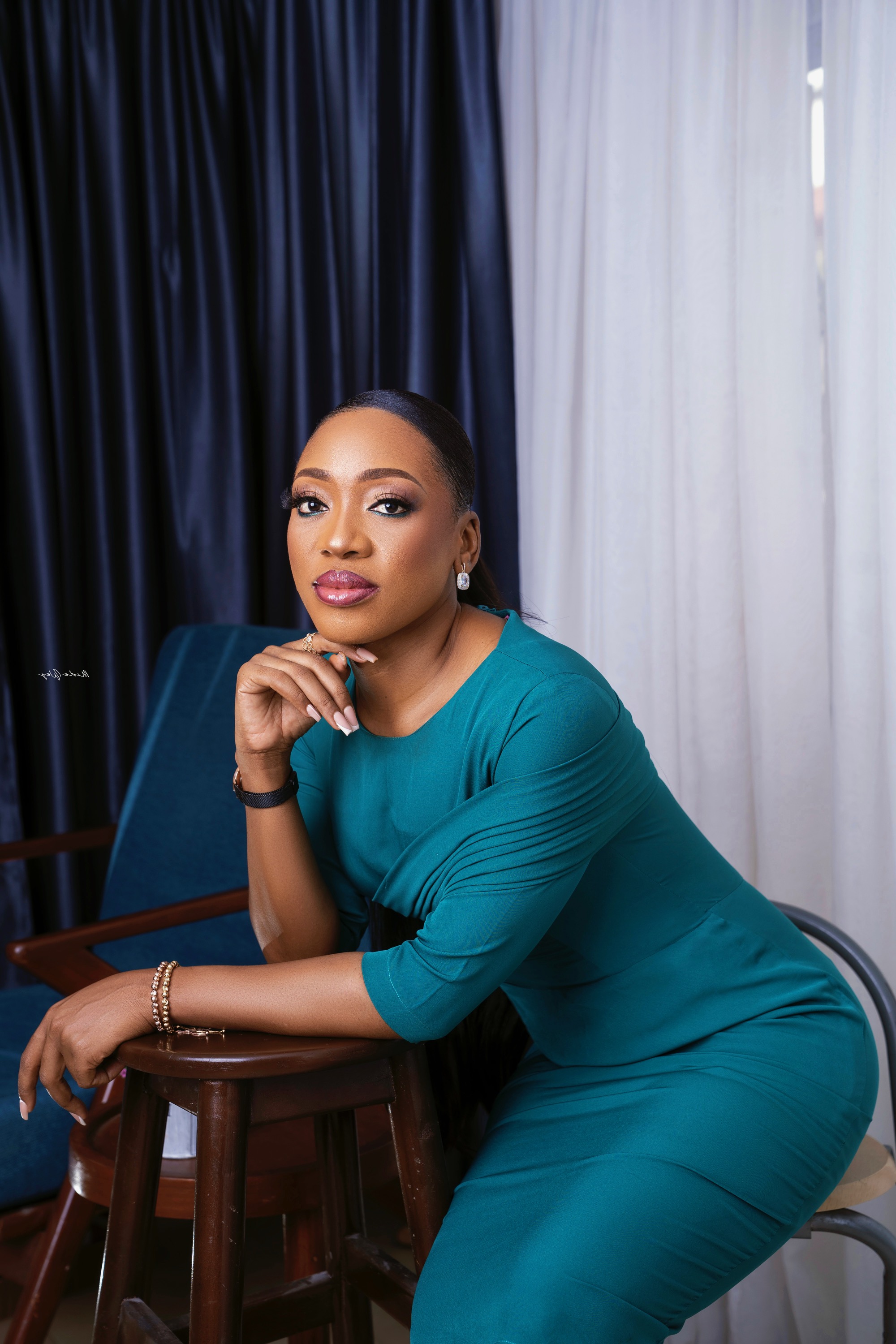 THREE-QUARTER SLEEVE DIANA DRESS image