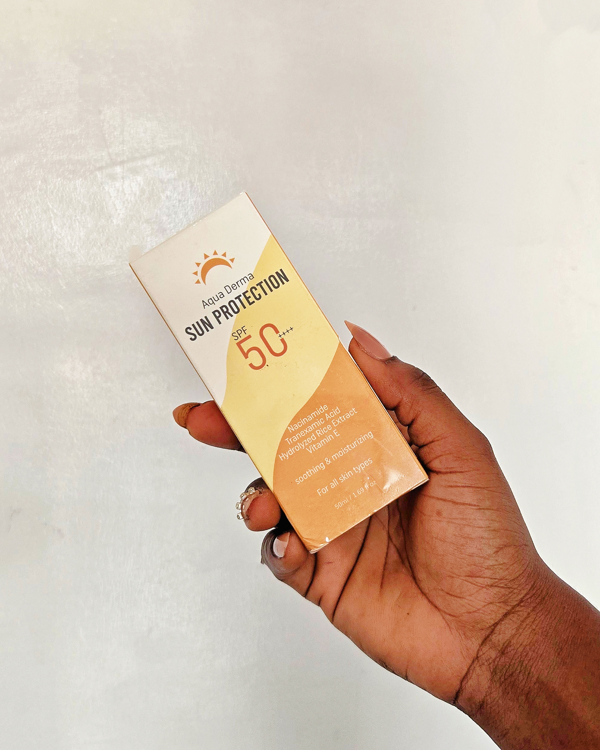 Aqua Derma Sunscreen image