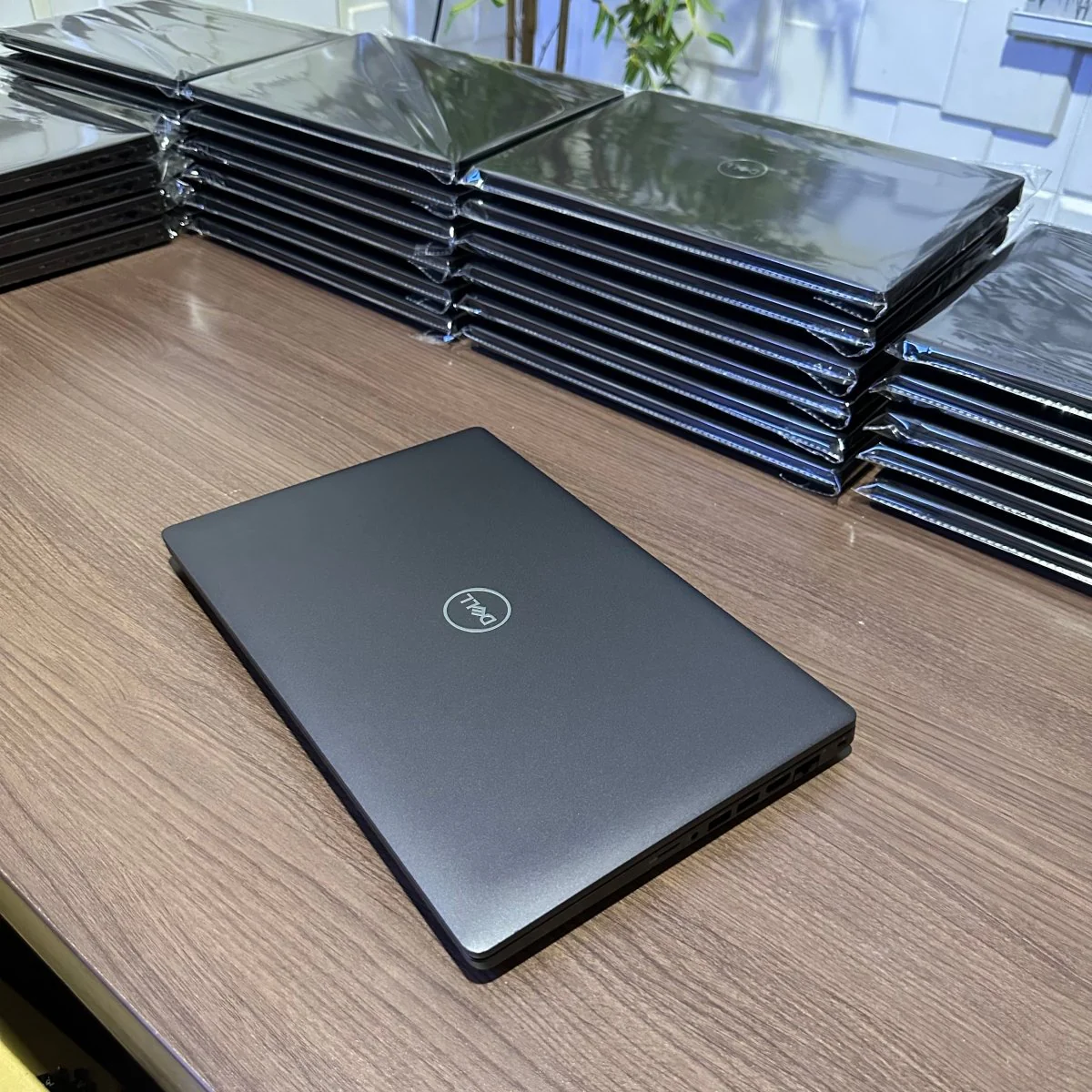 Dell Latitude 5400 image